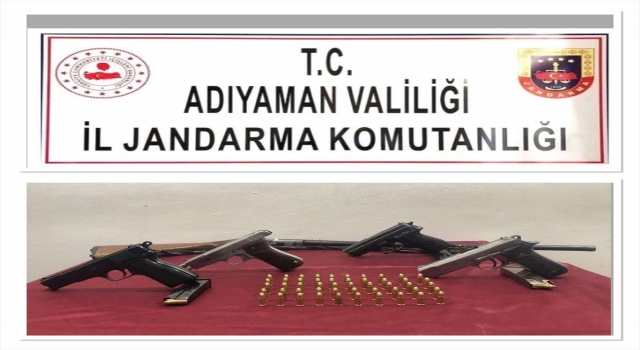 Adıyaman’da durdurulan otomobilde ruhsatsız silah ele geçirildi