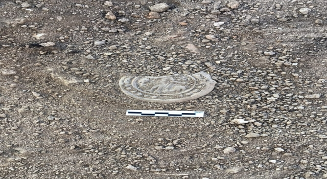 Mardin’deki Dara Antik Kenti’nde yapılan kazıda 1400 yıllık ampulla bulundu