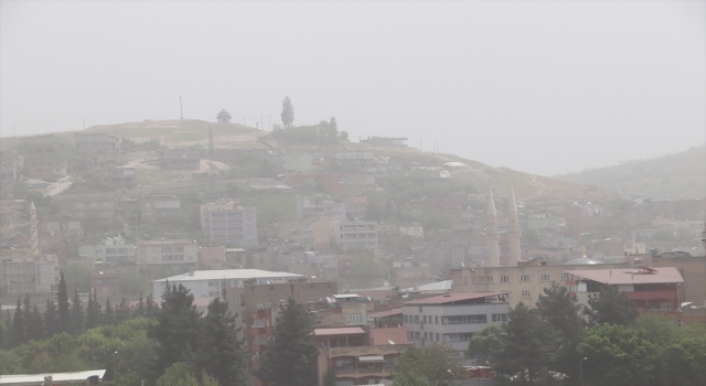Şırnak ve Siirt’te toz taşınımı etkili oluyor