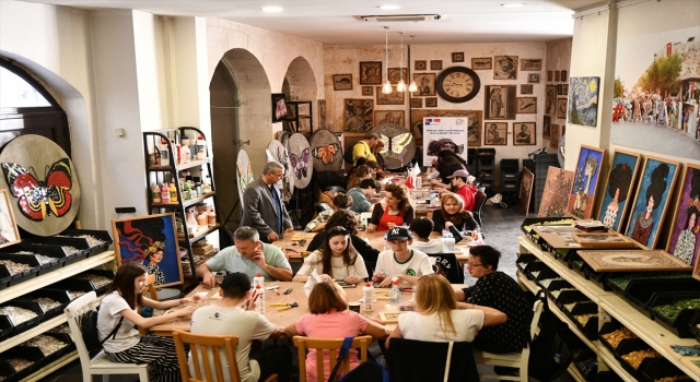 Esen öğretmenin mozaik projesiyle 5 ülkeden öğrenciler Gaziantep’te buluştu