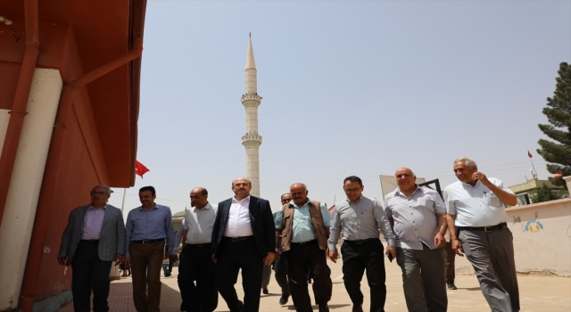 Nizip Kaymakamı ve Belediye Başkanı vatandaşları ziyaret etti