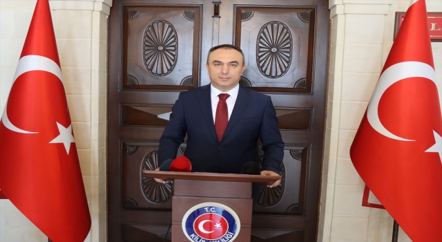 Kilis Valisi Recep Soytürk, kentte yaşayan Suriyelilerle ilgili bilgi verdi: