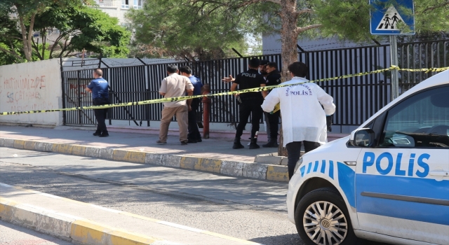 Şanlıurfa’da cezaevi önünde silahlı saldırıya uğrayan kişi öldü