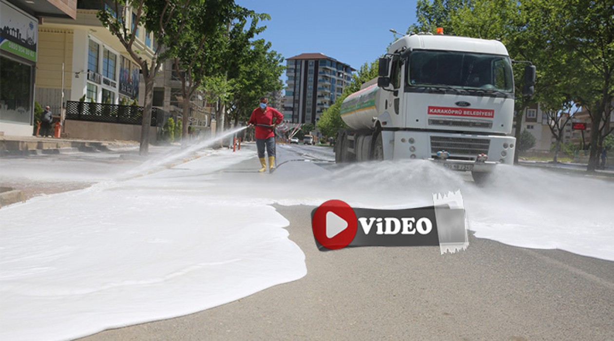 Karaköprü’de pazar temizliği