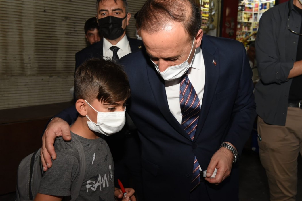 Vali Erin, Tarihi Çarşılarda Halkla Buluştu