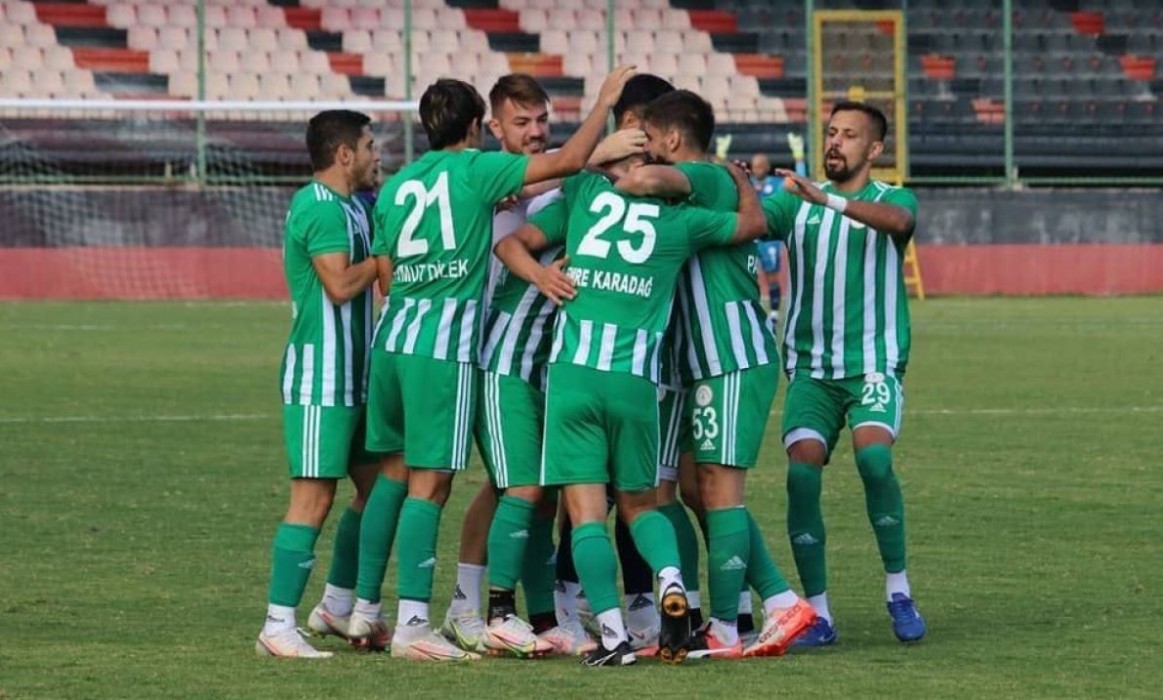 Karaköprü Belediyespor, Kızılcabölükspor'u Yenmeyi Başardı