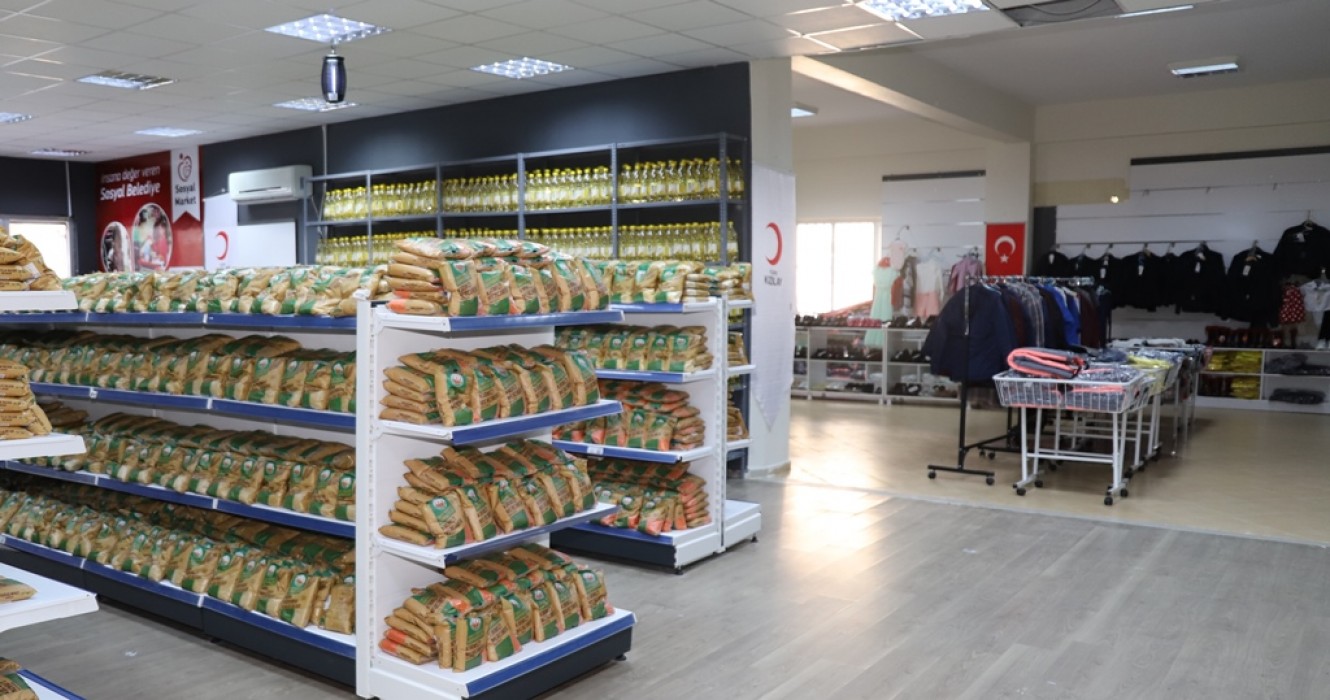 Karaköprü'de İyiliğe Kurulan Köprü: Sosyal Market