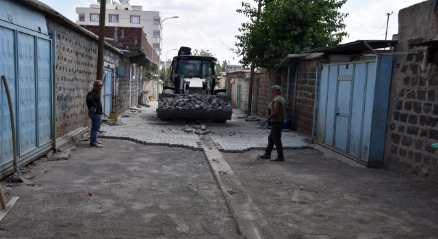 Siverek’te üst yapı yenileme çalışmaları sürüyor