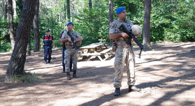 İstanbul'da jandarma ekipleri ormanlık alanlarda yangın denetimi yaptı