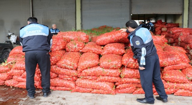 Şanlıurfa'da 22 ton çürümüş soğan imha edildi