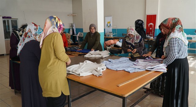 Süleymaniye Milletevindeki kurslara kadınlardan yoğun ilgi