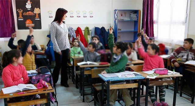 Urfa’da öğretmen başına düşen öğrenci sayısı rekor seviyede