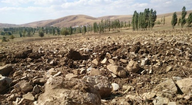 Halfeti’de tarlada akıma kapılan çocuk hayatını kaybetti