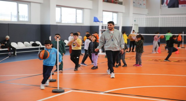 Karaköprü’de geleceğin sporcuları yetişiyor!