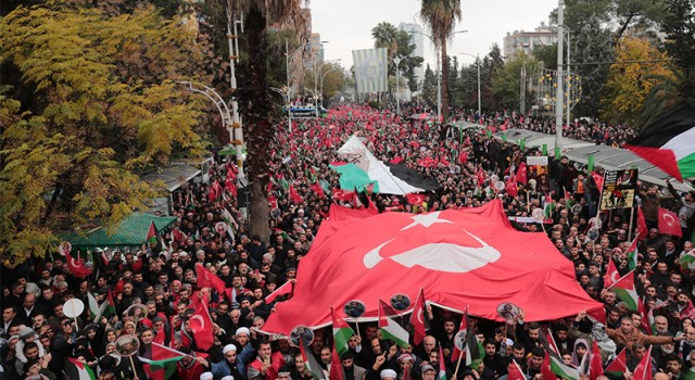 Urfalılar, Filistin’e destek için hafta sonu iki yürüyüş düzenleyecek