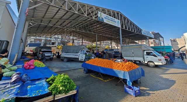 Kapalı semt pazarları esnafın yüzünü güldürdü