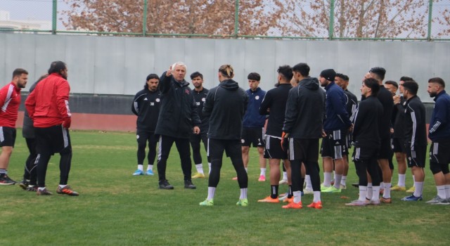 Karaköprü Belediyespor devre arası kampın ikinci etabına başladı