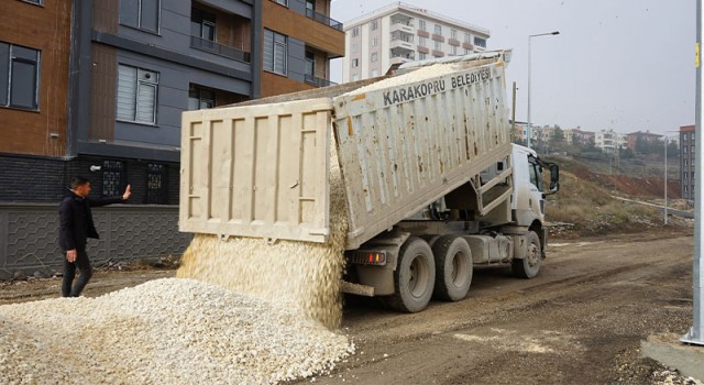 Güllübağ ve Batıkent’e yeni yollar kazandırılıyor