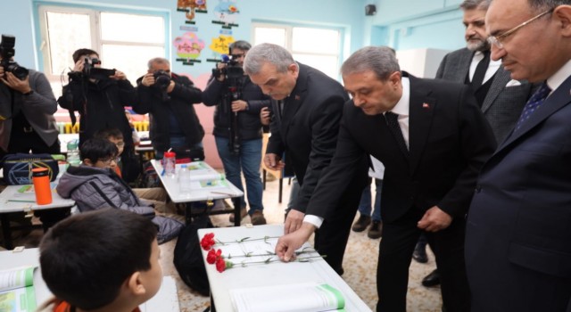 Şanlıurfa’da depremde hayatını kaybeden öğrenciler unutulmadı