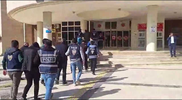 Şanlıurfa’da kamu görevlisi dolandırıcılığı çökertildi! 17 kişi tutuklandı