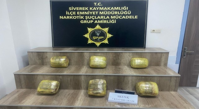 Siverek’te uyuşturucu operasyonu: 4 gözaltı