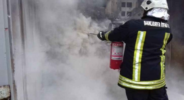 Haliliye’de korkutan yangın: 5 kişi dumandan etkilendi!