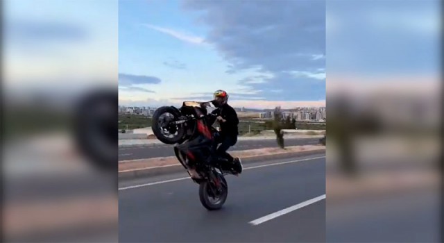 Şanlıurfa’da akrobasi hareketleri trafiği tehlikeye attı: Motosiklete para cezası