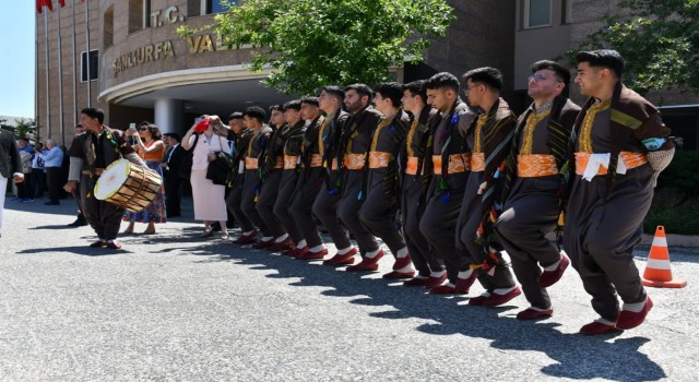 Şanlıurfa’da halk oyunları yarışmasına yoğun ilgi