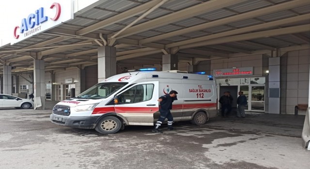 Şanlıurfa’da motosikletle traktör çarpıştı, 1 yaralı