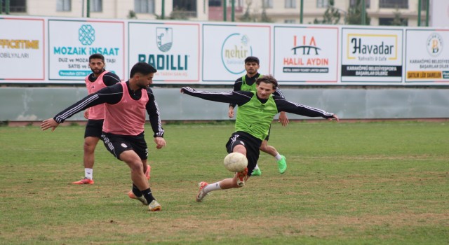 Karaköprü Belediyespor, Batman Petrolspor Maçına Hazırlanıyor!