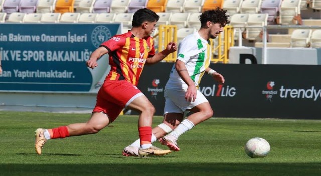 Şanlıurfaspor, Yeni Malatyaspor'u 4-1 Mağlup Etti