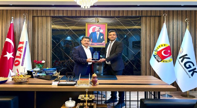 Güneşin Çocukları’ndan Olay Medya’ya Teşekkür Plaketi