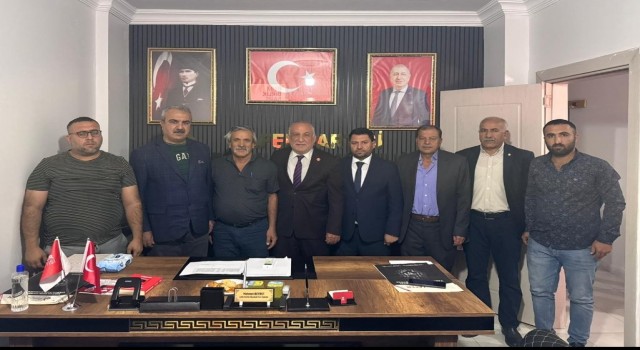 Akçakale’de Zafer Partisi’nde Kongre Heyecanı: Mehmet Beyret Güven Tazeledi