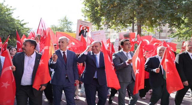 Karaköprü’de Cumhuriyet Bayramı Coşkusu