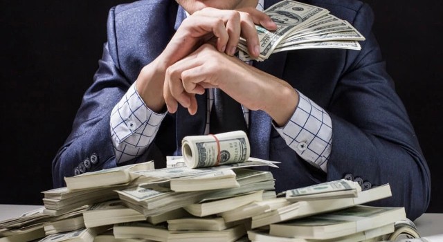 Türkiye, Dolar Milyonerleri Artışında Dünya Lideri Oldu: Servet Büyüyor, Alım Gücü Geriliyor