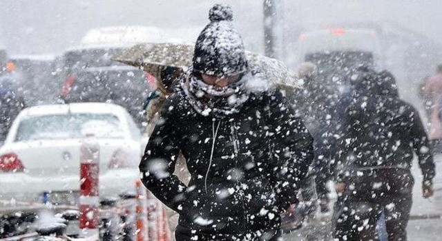 Yarın Akşam Kar Yağışı Başlıyor: Meteoroloji 6 İl İçin Kritik Uyarı Yayımladı
