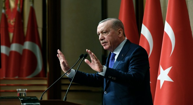 Cumhurbaşkanı Erdoğan: Depremzedelerin Yanındayız