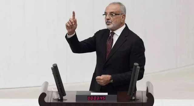 Sırrı Sakık: Milletvekillerinin Büyük Bölümü Çift Maaş Alıyor