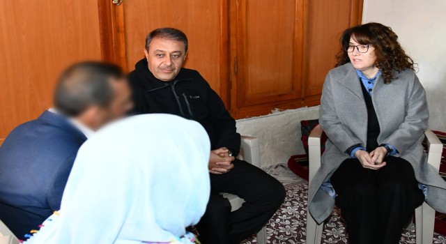 Vali Şıldak Umuda Kapı Açan Aileleri Ziyaret Ediyor