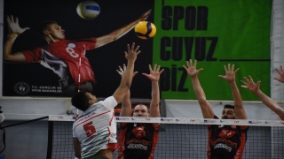 Voleybol: AXA Sigorta Efeler Ligi