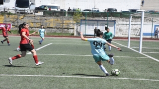 Şırnak’ta, kadın futbol takımının 1. Lig’e yükselmesinin sevinci yaşanıyor 