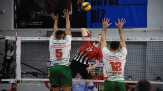 Voleybol: AXA Sigorta Efeler Ligi playoff 58’incilik etabı