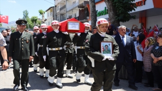 Şehit Piyade Sözleşmeli Er Özer Adıyaman’da toprağa verildi