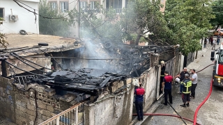 Adıyaman’da ev yangını hasara neden oldu