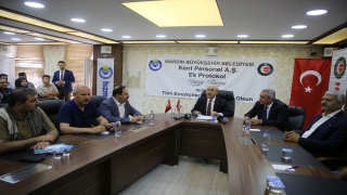 Mardin Büyükşehir Belediyesi işçi maaşlarına 2 bin lira zam yaptı
