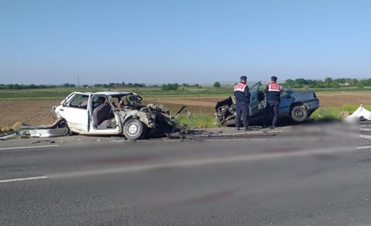 Şanlıurfa'da zincirleme kaza: 1 ölü, 3 yaralı