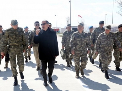 Hulusi Akar ve komutanlar Şanlıurfa’da