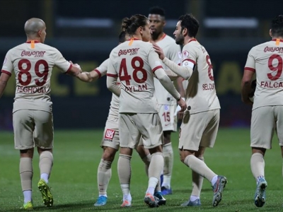 Galatasaray, kupada son 16 turuna yükseldi