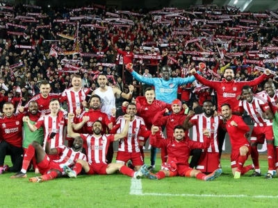 Lider Sivasspor seriyi sürdürmeyi hedefliyor