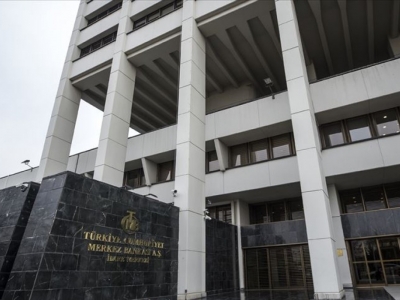 Faiz indirimleri devam ediyor